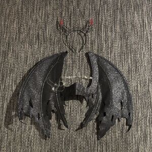 Black angel wings and devil headband